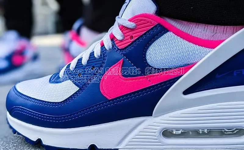 bsport体育最新官网入口百度网盘企业版**Jeep 2024 新款男鞋：爆款鞋履引
领时尚潮流**